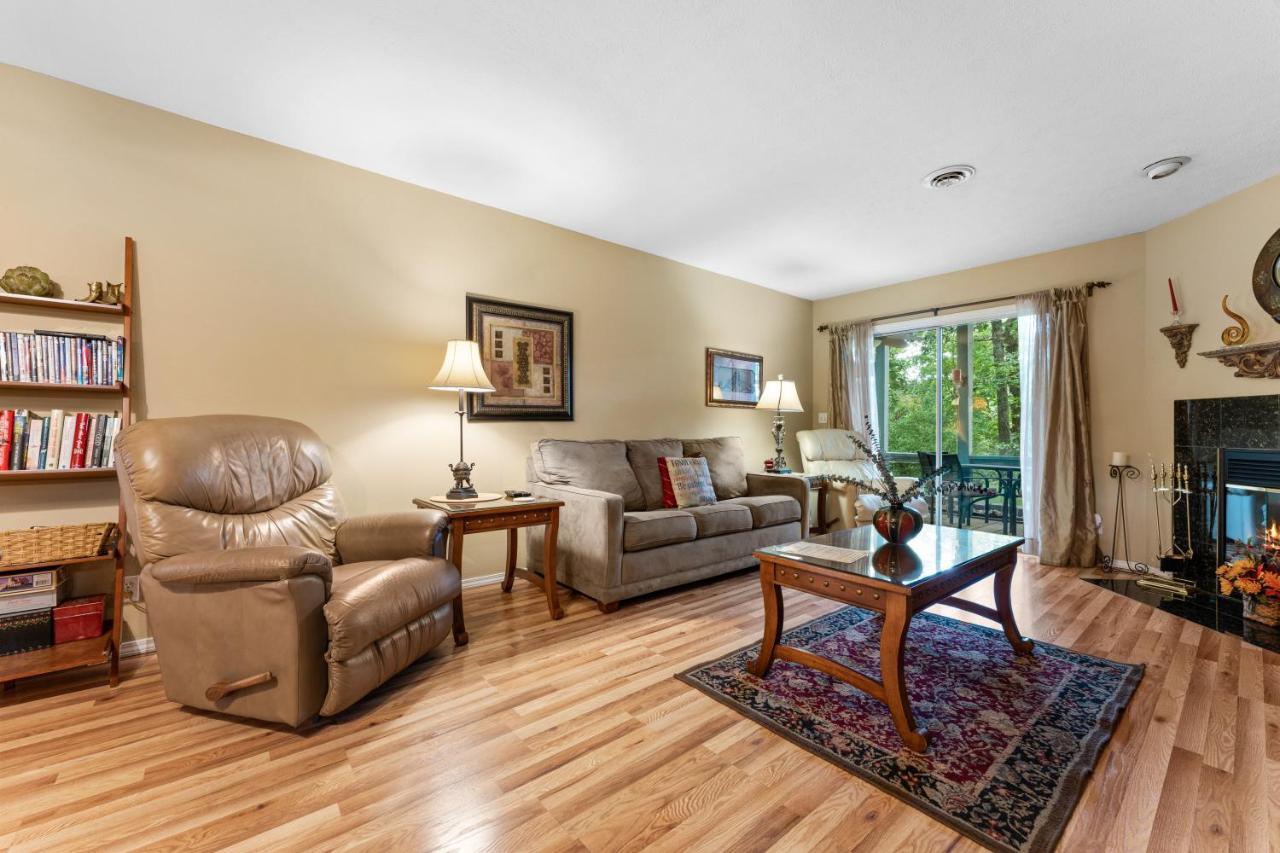 Bluffs Oasis Condo Branson Bagian luar foto