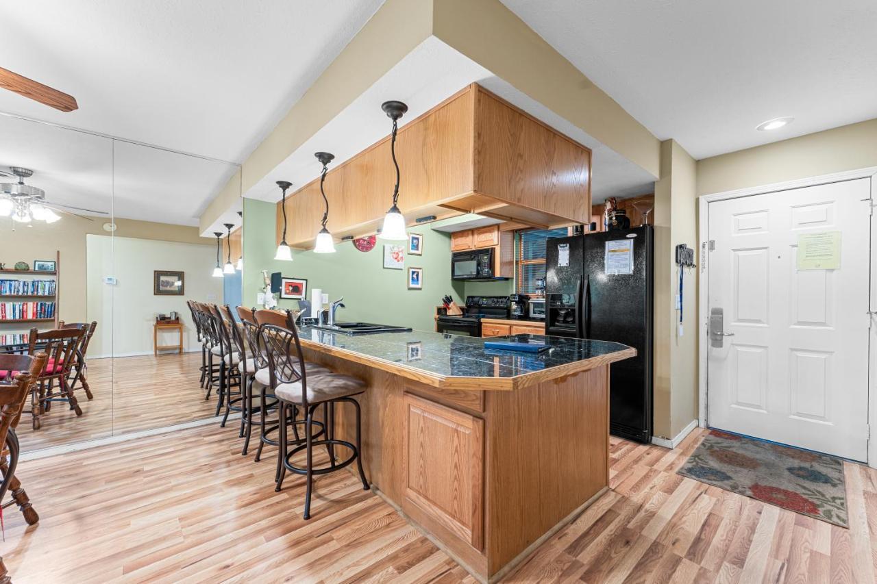 Bluffs Oasis Condo Branson Bagian luar foto