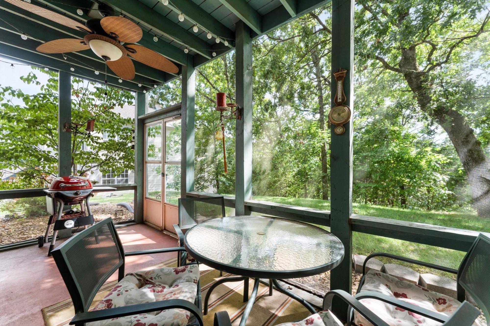 Bluffs Oasis Condo Branson Bagian luar foto